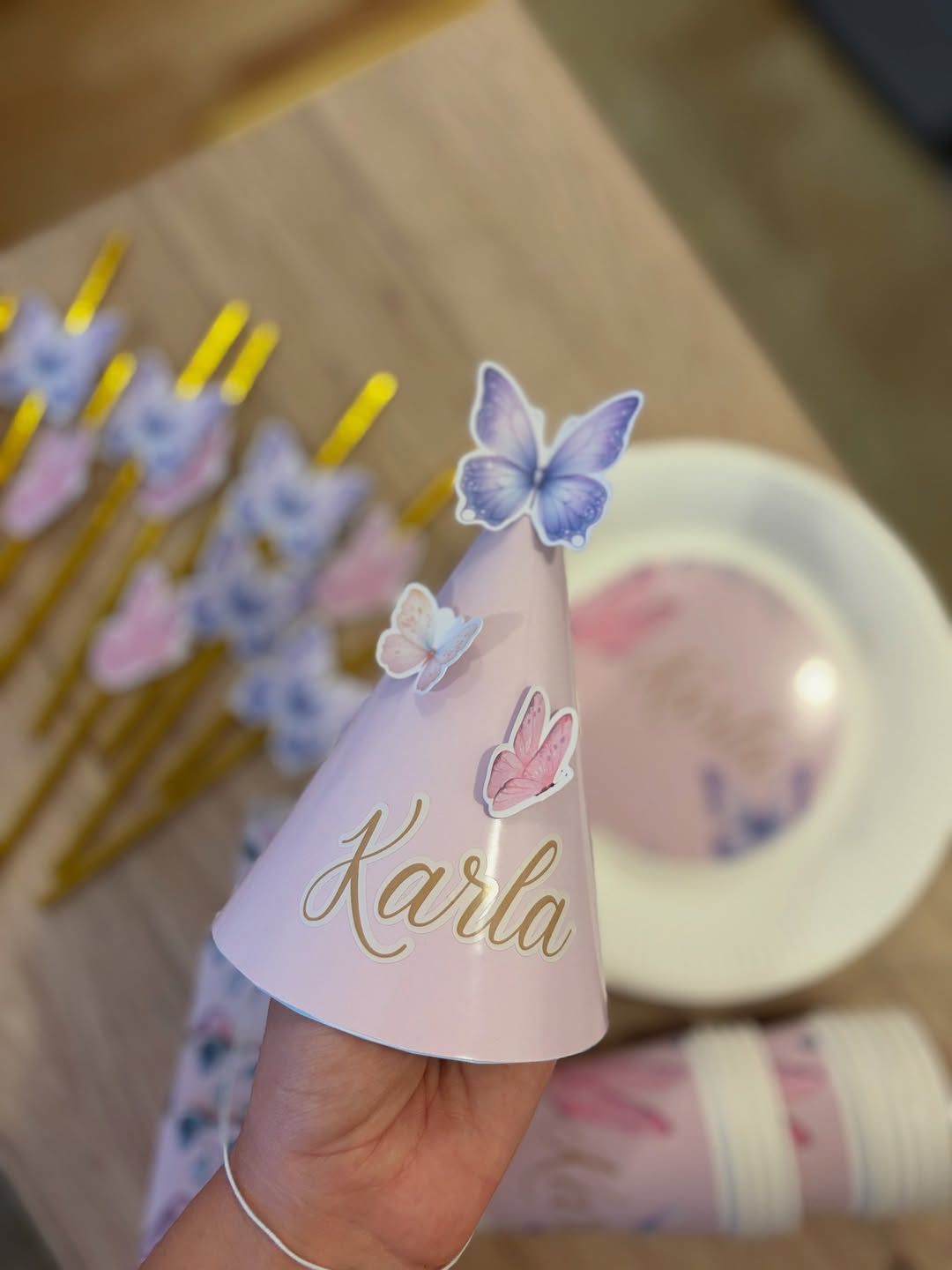 Party kapice — Karla